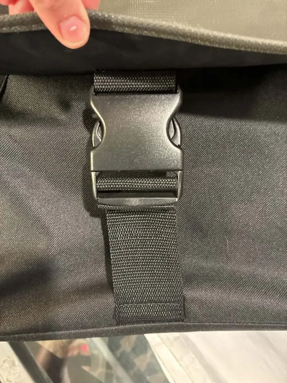 Lenovo Laptop Shoulder Bag Messenger 41U253 Black Olive Green